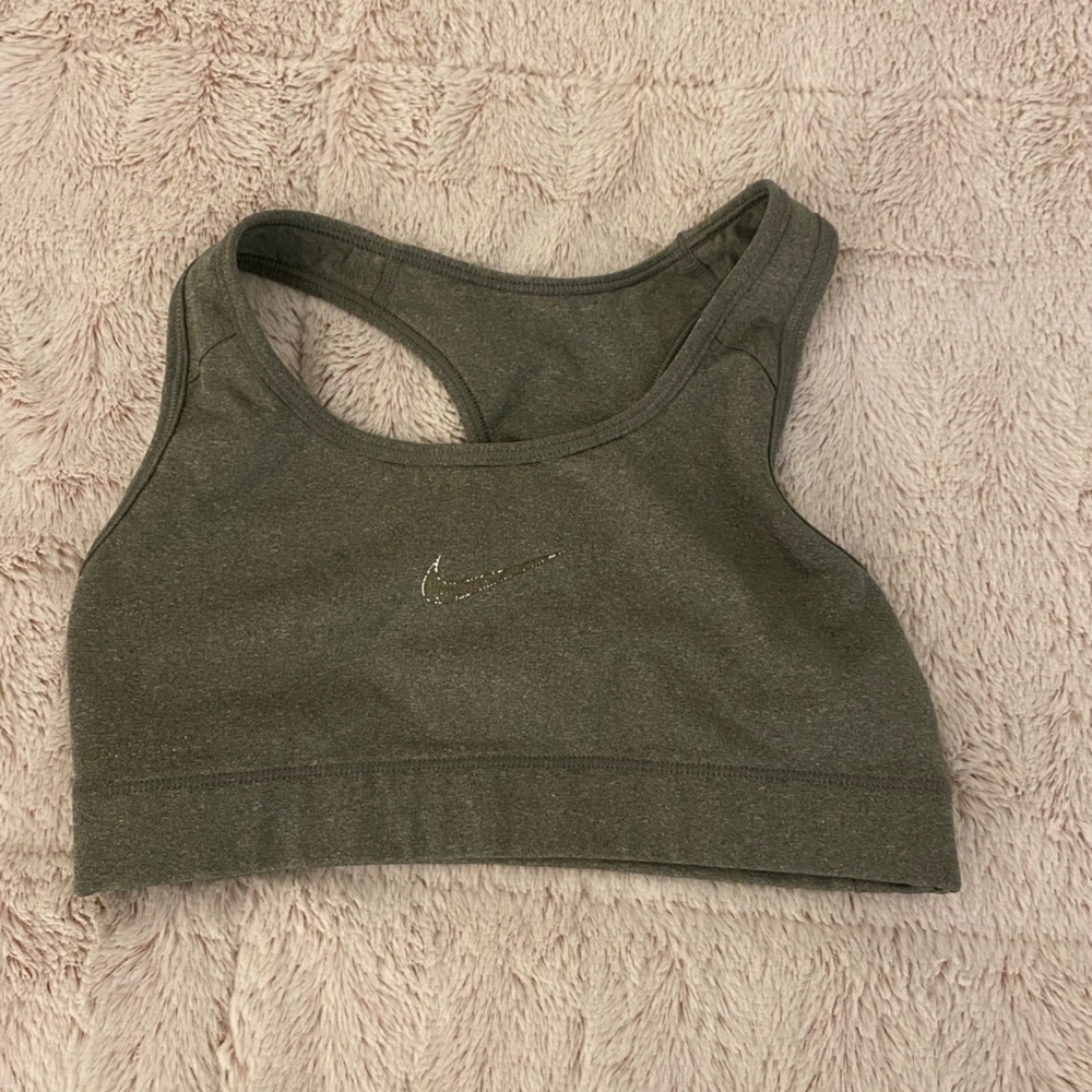 grey nike sports bra- medium (girls sizing)